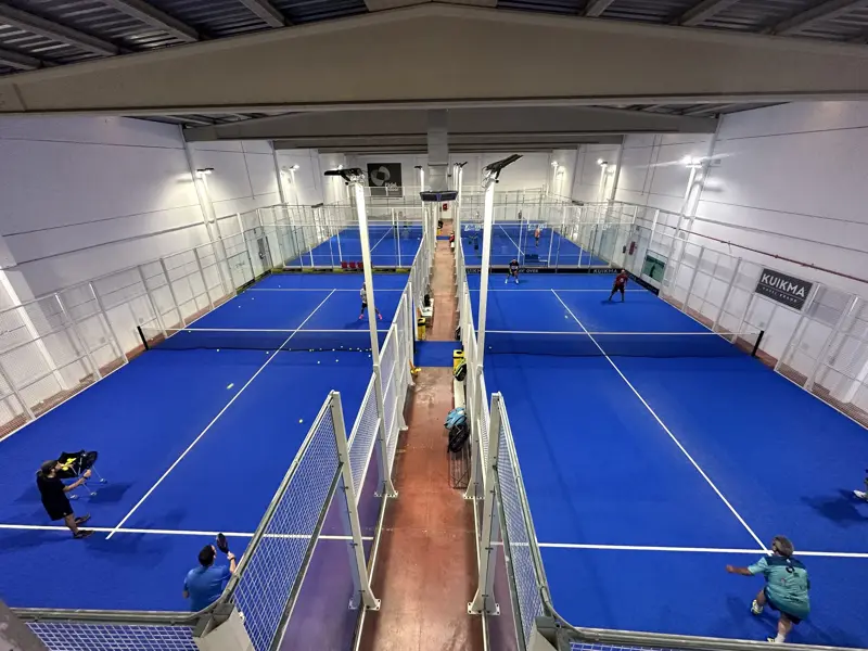 Pàdel Indoor Les Cabanyes (Les Cabanyes)