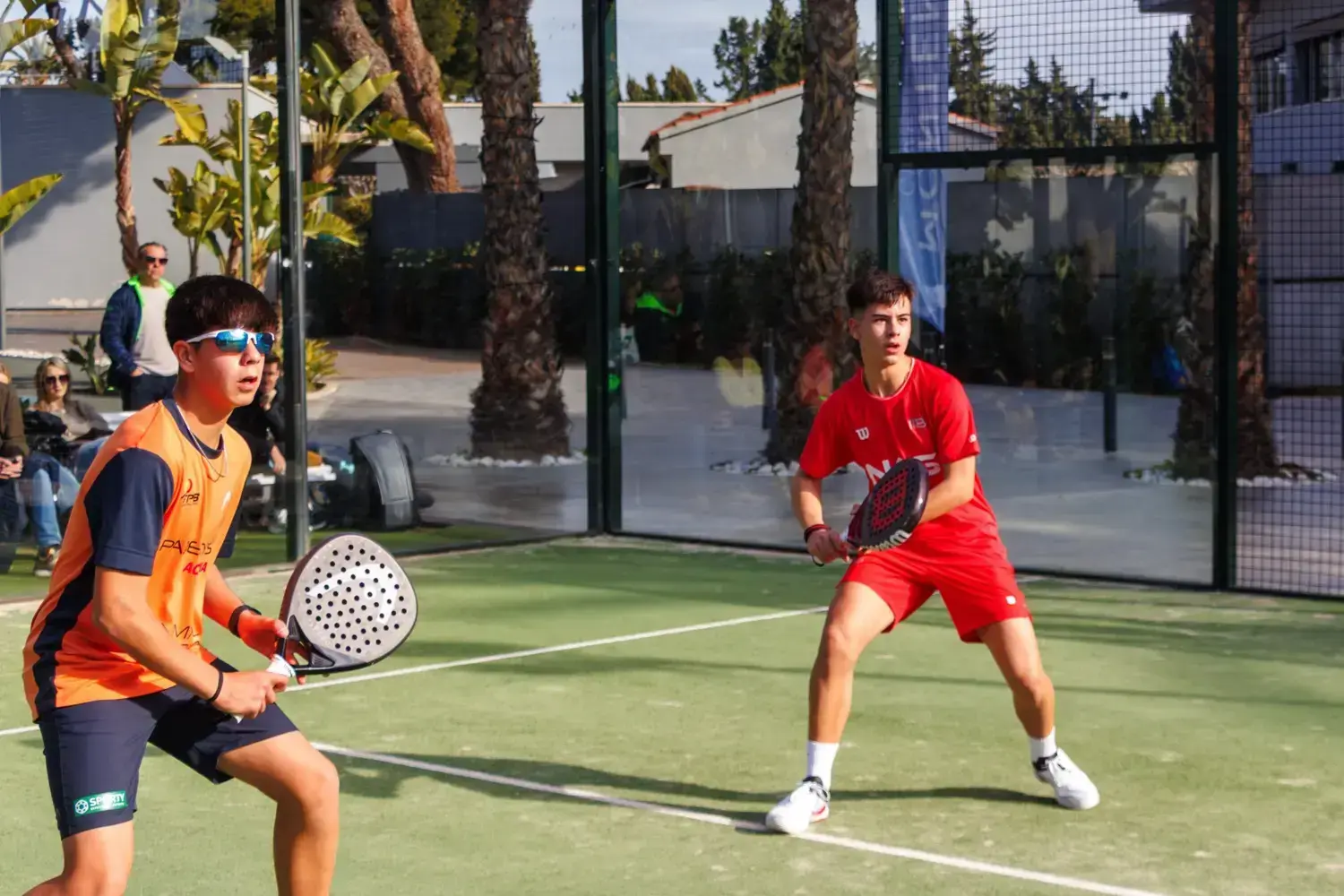 Ian García y Mario Brocal rompen la barrera de edad en el circuito profesional FIP