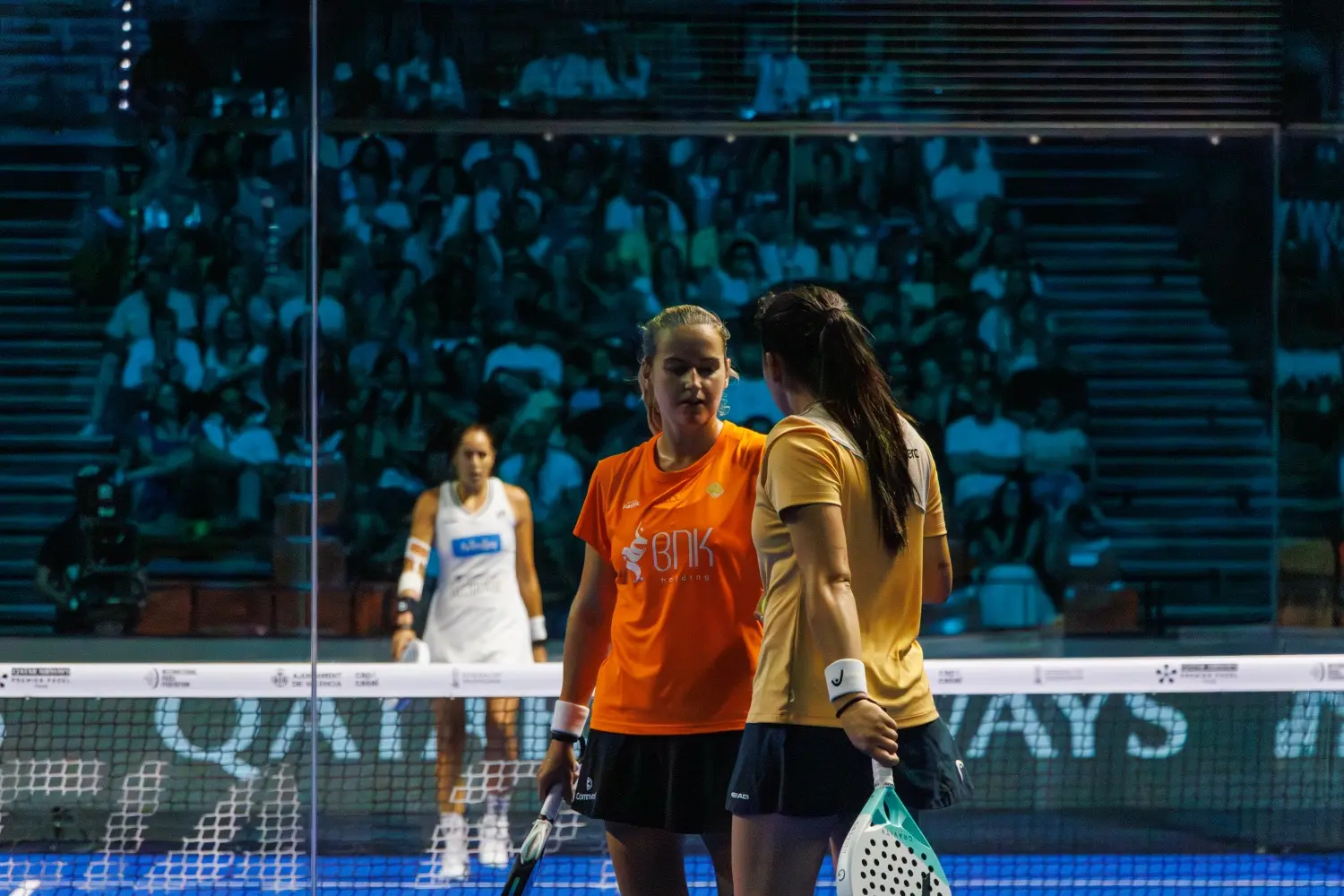 Fernández y Araújo jugarán su primera final de la temporada en Valencia ante Sánchez y Ustero